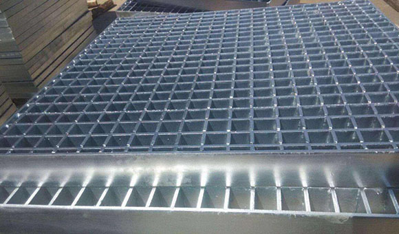 格柵板出廠前如何檢查質(zhì)量