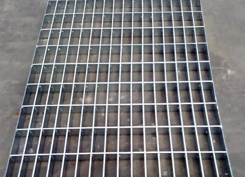 煙臺經(jīng)久耐用格柵板供應(yīng)